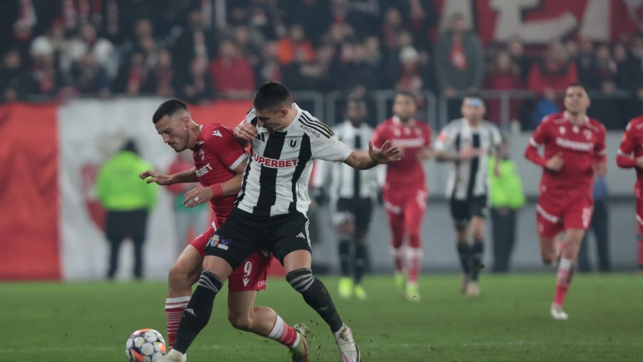 Ce n-ai văzut la TV în derby-ul Dinamo - U Cluj 0-0. Panică printre „câini”, după ce echipa lui Zeljko Kopic a ajuns la un pas de suspendare. Decizia luată de crainicul meciului. SPECIAL