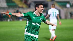 Claudiu Keșeru, în luptă directă cu Adebayor și Sturridge pentru un transfer așteptat de un an! Destinația e surprinzătoare  