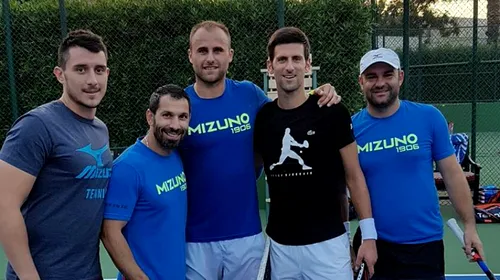 IMAGINEA ZILEI | Djokovic și „frații” români. Conaționalii noștri îl ajută pe fostul lider ATP să pregătescă duelurile cu Federer și Nadal