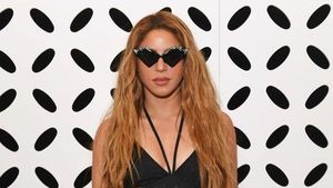 Shakira l-a dat uitării pe Lewis Hamilton și s-a cuplat cu un baschetbalist celebru. Diferența mare de vârstă dintre ei nu a fost un impediment: „El o face mereu să zâmbească”