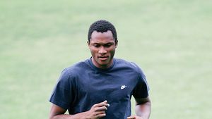 "Am refuzat Valencia pentru a veni la CFR"