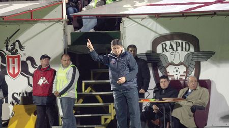 Debut împotriva dușmanilor! Lăcătuș revine în antrenorat ca adversar împotriva Rapidului