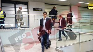 Delegația Ungariei a ajuns cu o întârziere de 30 de minute în România! FOTO