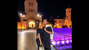 Ea îl motivează pe Andrei Cordea să joace bine la FCSB! Superba iubită a fotbalistului, poze fierbinți cu noua revelație a lui Gigi Becali | GALERIE FOTO