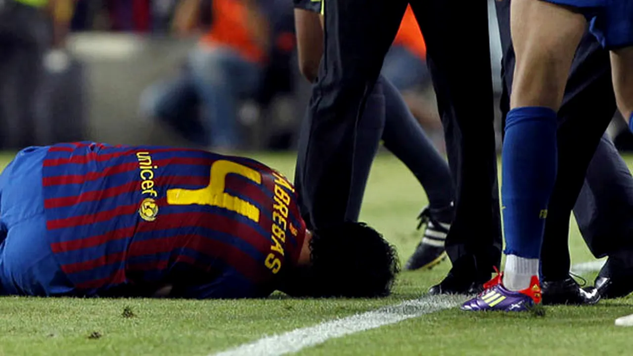 Fabregas, lovit cu piciorul de Mourinho?** Gestul care a declanșat întreg scandalul de la BarÃ§a - Real VIDEO