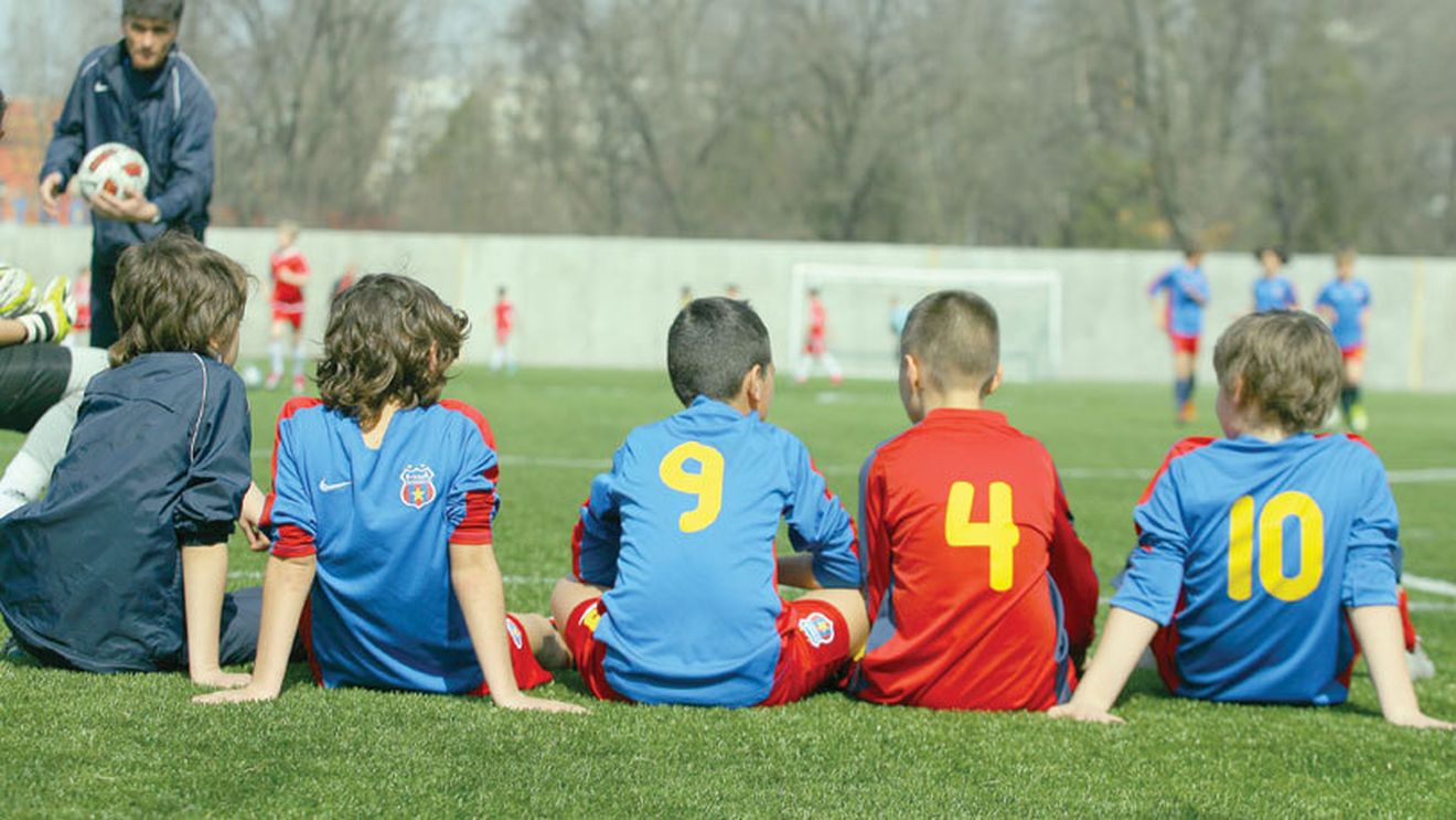 Situație incredibilă la Steaua: "Nu avem un leu în conturi!" În ce postură au fost puși juniorii clubului