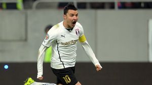 Astra - Steaua, duel dur la nivelul declarațiilor. Budescu e ironic: "Să îi arbitreze Argăseala ca să îi ajute"