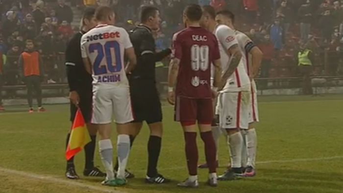 Alibec, înger și demon pentru FCSB. A fost cel mai bun jucător în prima repriză, însă a fost eliminat din cauza unor gesturi copilărești