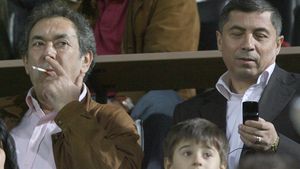Badea: "N-am luat nicio decizie în privința lui Bonetti!" **Turcu: "Bonetti e demis!"