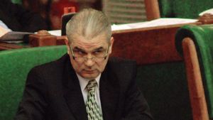 Anghel Iordănescu a fost înaintat în gradul de general-locotenent