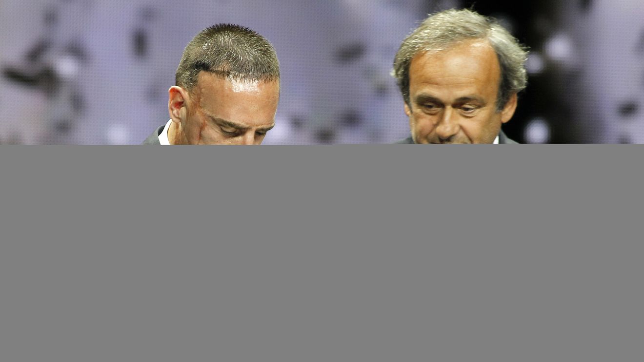 Ronaldo, Messi și Suarez, nominalizați de UEFA pentru titlul de jucătorul anului