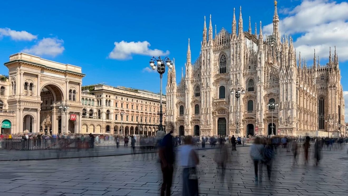 „Escorte la Milano”. Fotbaliști și alți sportivi, clienții unei rețele de 1,2 milioane de euro: „Un pilot de Formula 1 vrea o fată”