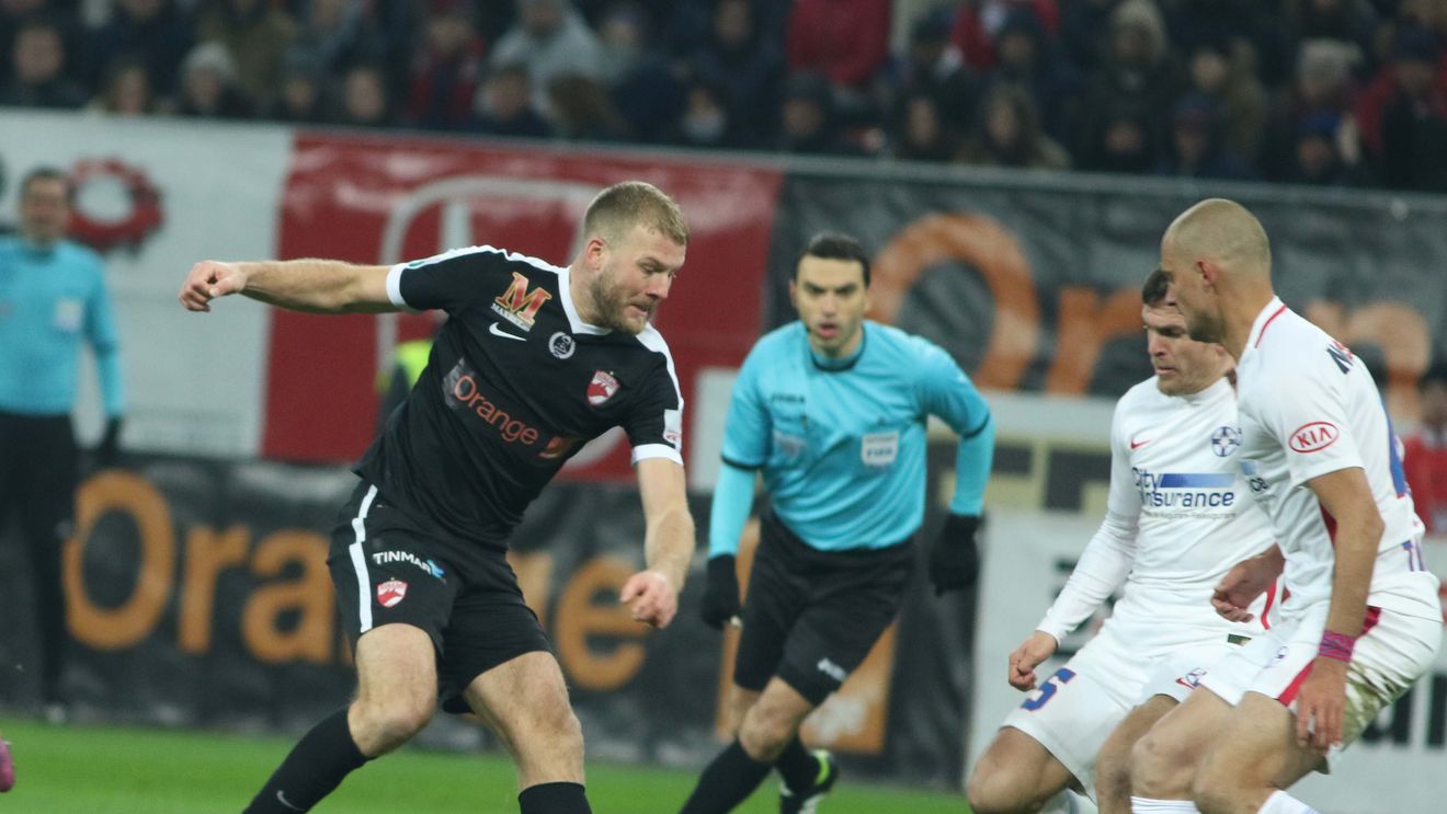 Va exista Leicester de România? Casele de pariuri pot fi ruinate, dacă Steaua nu ia titlul. Care sunt acum cotele