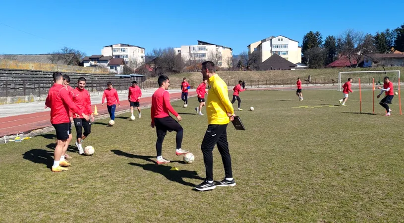 Continuă surprizele la AFC Câmpulung Muscel! Antrenorii străini demiși au fost înlocuiți cu un sârb numit ”secund” în ianuarie în Slovenia!