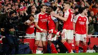 Presa din Anglia, în extaz după calificarea lui Arsenal în finala Champions League din Ungaria
