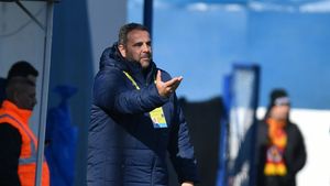 Ripensia a optat pentru varianta cu play-off și play-out pentru încheierea Ligii 2. Pelici are și o altă părere, personală: ”Ar trebui să se renunțe la acest campionat.” Antrenorul susține propunerile pentru Liga 1 și Liga 2 cu mai multe echipe