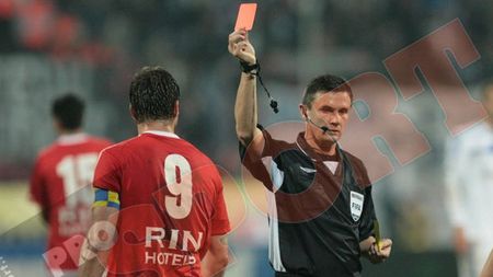 Borcea:** "Balaj crede că nimeni nu-l poate atinge fiindcă arbitrează în Ligă! A condus meciul șmecherește"