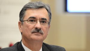 Prima reacție a noului acționar majoritar de la Dinamo. „Sper să fie totul altfel în viitorul apropiat!” Ce planuri are la echipa din „Groapă”