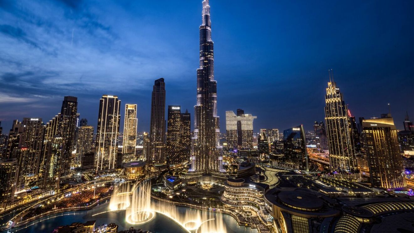 Mayweather vrea să cumpere de la arabi cel mai înalt penthouse din lume, din Burj Khalifa, cu 49.000.000 de dolari