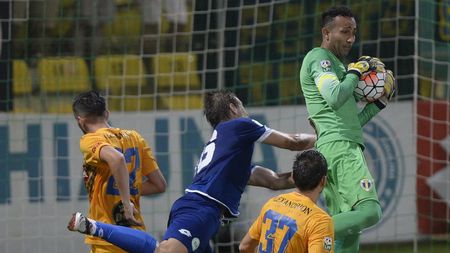 Fotbal ca în curtea școlii. Chiajna - Petrolul 2-2. Ilfovenii n-au reușit să se impună, deși au avut avantaj pe tabelă, om în plus pe teren și au ratat un penalty