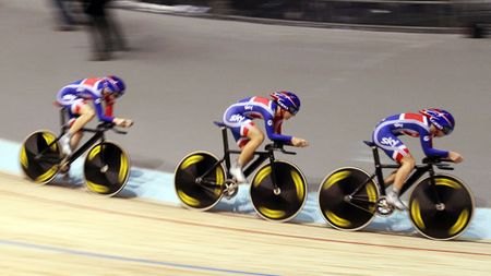 Britanicii au dat foc la velodrom!** Au câștigat 4 din cele 5 probe care au avut loc la Londra