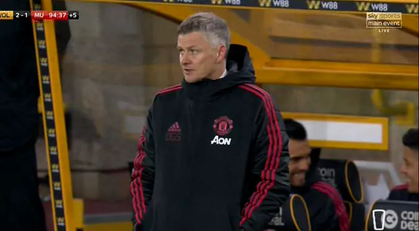 Imaginea care i-a enervat la culme pe fanii lui Manchester United! FOTO | Cine sunt jucătorii care râdeau pe banca de rezerve în timp ce elevii lui Solskjaer pierdeau cu Wolverhampton: 