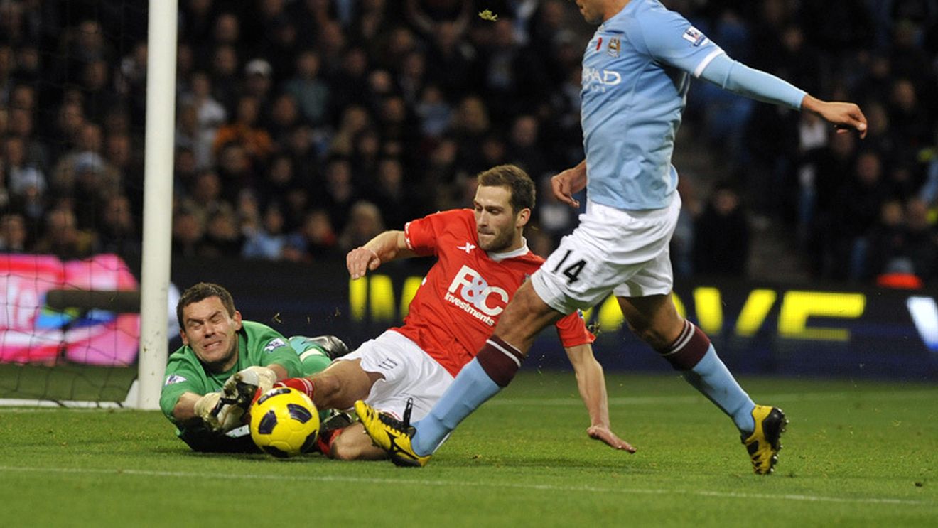 Nu mai are loc la City!** Santa Cruz, împrumutat la Betis