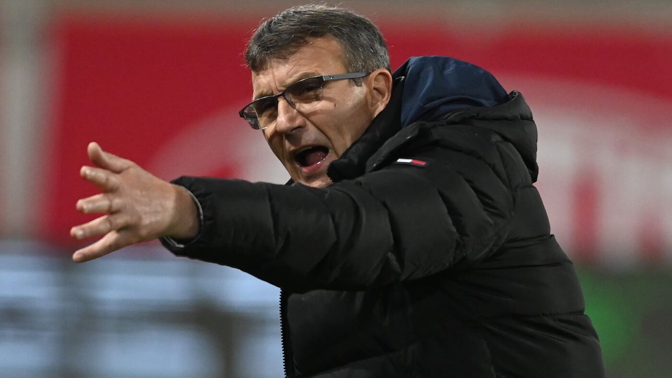 Eugen Neagoe nu concepe ca Universitatea Craiova să rateze şi ultimul obiectiv: „Suntem obligaţi să ajungem în Europa". Ce-şi doreşte la meciul cu Farul