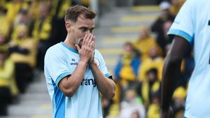 Ce dramă pentru Darius Olaru în Champions League! A fost eliminat de un gol marcat în minutul 117, după ce a dat assist și s-a accidentat!