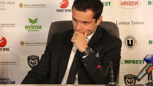 Vlad Munteanu: "Am încredere că jucătorii și antrenorii vor duce echipa peste linia de plutire"