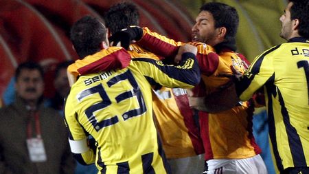 Războiul româno - turc din Europa League, la Pro TV