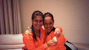 FOTO | Ana Ivanovic a "uitat" de Sorana Cîrstea. Și-a găsit o nouă "soră geamănă" în SUA