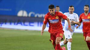 L-a desființat Gigi Becali în fața televizorului? Iulian Cristea, penalty „cadou” pentru Universitatea Craiova | VIDEO