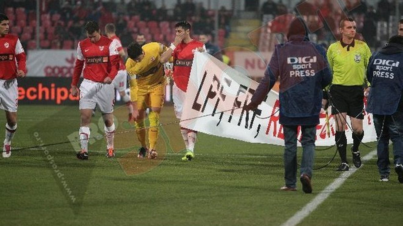 A fost erou cu Voința, acum îi ironizează pe steliști: "Noi nu avem OZN-uri ca ei!"** Singurul adversar care le poate 'fura' câinilor titlul de campioni de toamnă