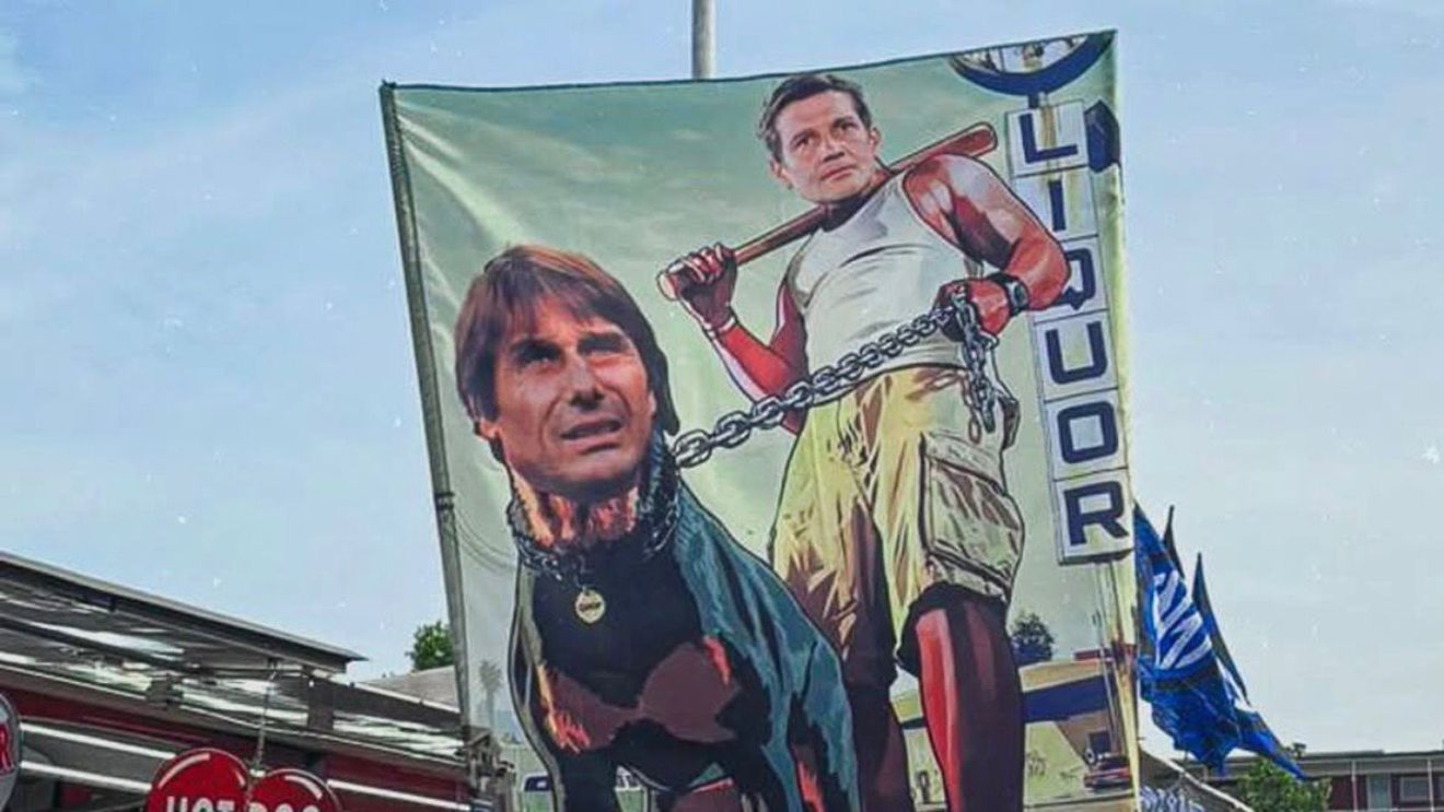 Imaginile care au scandalizat Italia: Cristi Chivu îl ține „în lesă” pe Antonio Conte