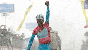 Nibali, fără adversar în Giro? Organizatorii Turului Italiei au anunțat traseul din 2016: trei etape de contratimp individual și 7 de munte. Cine se pune cu "Rechinul"?