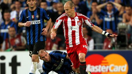 TOP 10** cele mai inspirate transferuri din sezonul 2009-2010 sau cum să investești "cu cap"