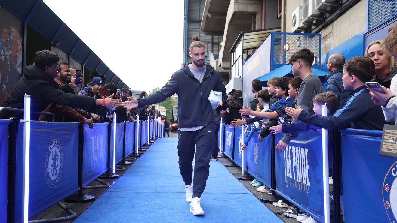 Radu Drăgușin, lovitură cruntă din partea lui Ange Postecoglou în meciul Chelsea - Tottenham! Decizia managerului care arată că românul e cantitate neglijabilă pentru el