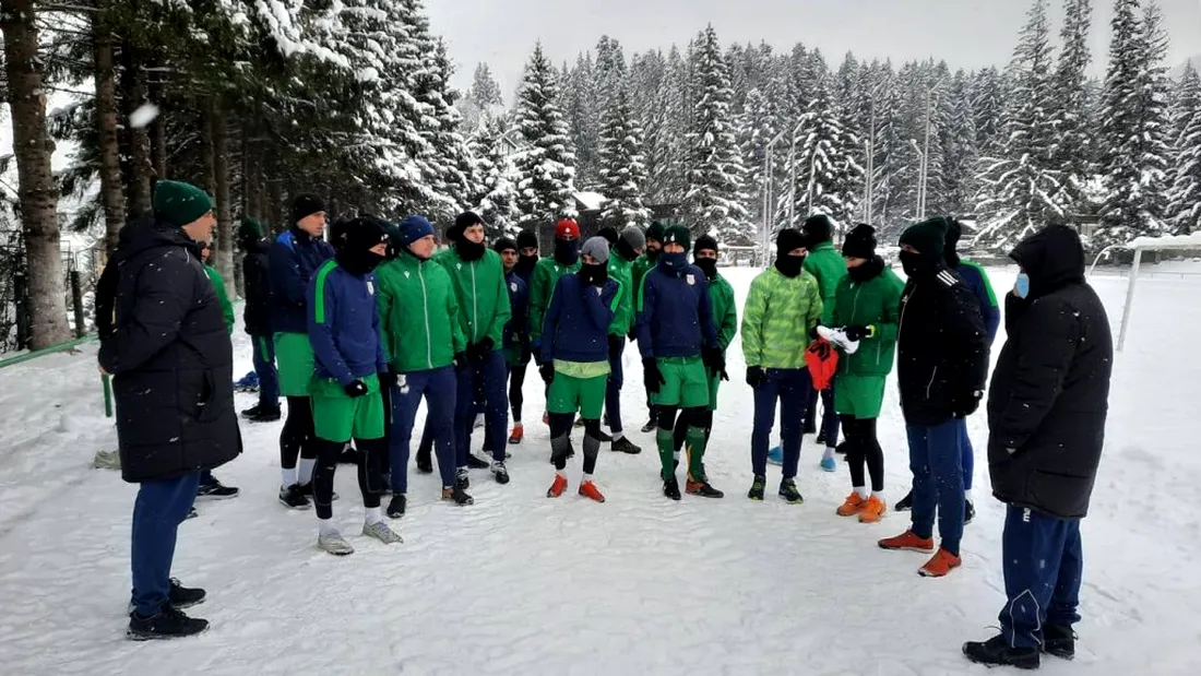 Primarul Mioveniului are încredere că echipa orașului poate juca din nou în play-off. Mesajul către Alexandru Pelici și jucători: ”Dacă vor, pot! Sigur vor face o figură frumoasă!”