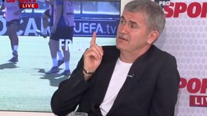 Valeriu Iftime: „Trebuie să ne împrietenim cu virusul sau să facem două echipe. Este capital să creștem gradul de responsabilitate" | EXCLUSIV VIDEO ProSport Live