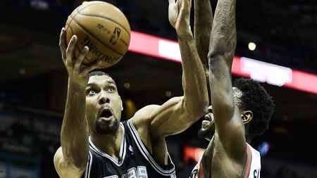 Și bătuți, și accidentați! Spurs au pierdut cu Knicks, iar Jackson a suferit cea mai stupidă accidentare din 2013!
