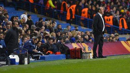 Ferguson l-a atacat pe Benitez:** "Să stea în fața mea dacă vrea să-l salut!" Cine din delegația Stelei a evitat prompt "scandalul" după meciul cu Chelsea :)