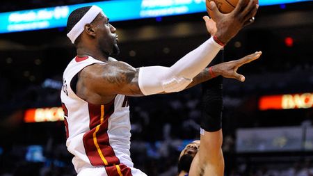 "King James"!** LeBron James, cel mai bun jucÃ£tor din NBA, pentru a treia oarÃ£ în patru sezoane