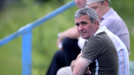 Gheorghe Hagi, nervos după 0-0 la Arad: „În prima repriză a fost penalty clar la Larie! Dacă nici ăla nu e penalty, ne lăsăm de fotbal"