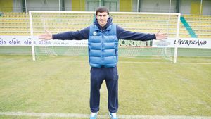 "La Steaua n-am avut nicio șansă!"** Povestea EMOȚIONANTĂ‚ a portarului care a eliminat liderul din Cupă! Și-a pierdut părinții și casa