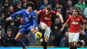 Fellaini le promite fanilor o schimbare de look** dacă adună 25.000 de lire în contul "Everton in the Community"