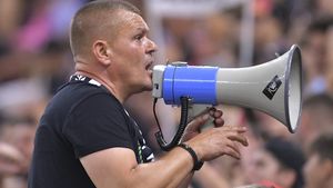 Gheorghe Mustață, anunț bombă la ProSport Live: „Vă spun în premieră. Am discutat azi cu cineva, îi dăm banii lui Gigi Becali!”. Planul suporterilor de a cumpăra FCSB | VIDEO EXCLUSIV