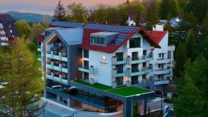 Ce se întâmplă la hotelul Simonei Halep din Poiana Braşov înainte de Revelion: „Vorbeşte mai mult ca noi”