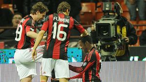 Jucătorii lui Milan vor purta în deplasarea de la Chievo tricouri ce marchează 25 de ani sub conducerea lui Berlusconi