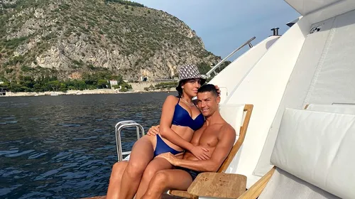 Cristiano Ronaldo a uitat complet de finalul de sezon ratat cu Juventus. Iubita Georgina l-a dat de gol în fața fanilor! Mesajul care a făcut valuri pe internet | FOTO